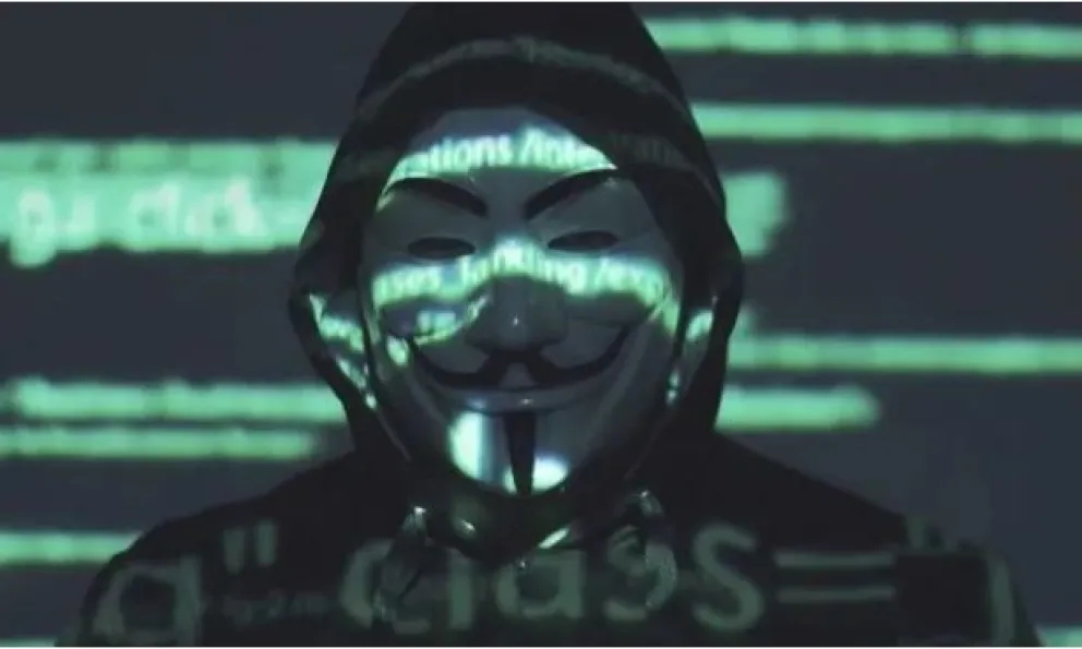 Alertan por nuevas estafas con aplicaciones que hackean los homebanking