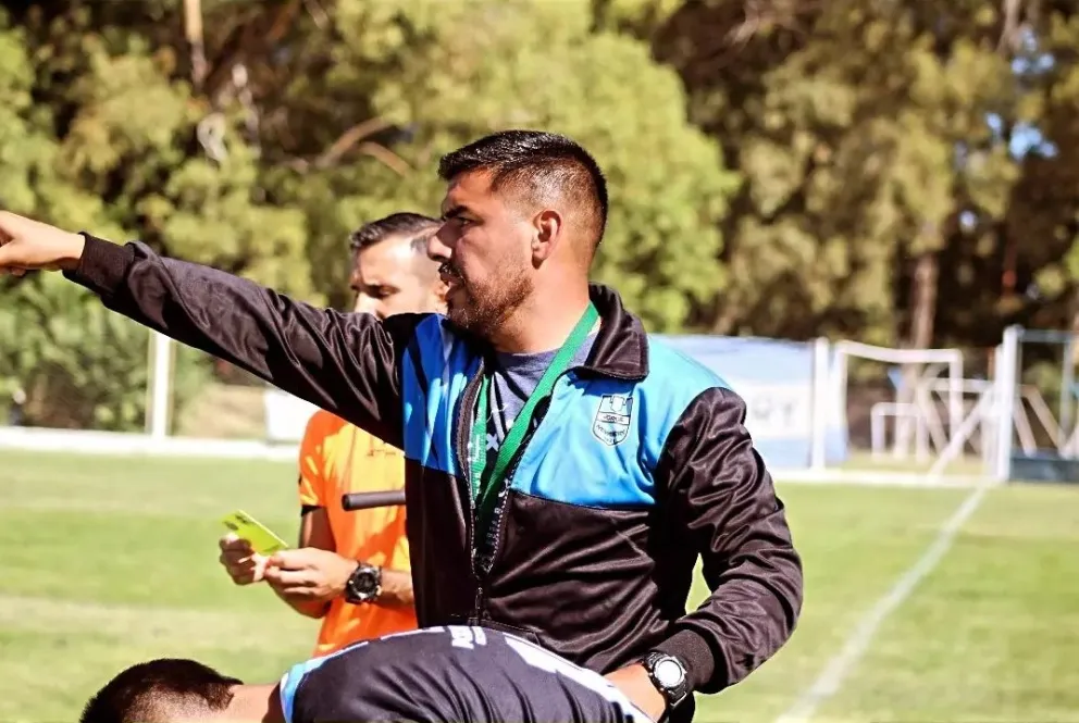 Bruno Gaitán y el presente de Jorge Newbery: “Siempre proponemos arriesgar y revalidarlo semana a semana”