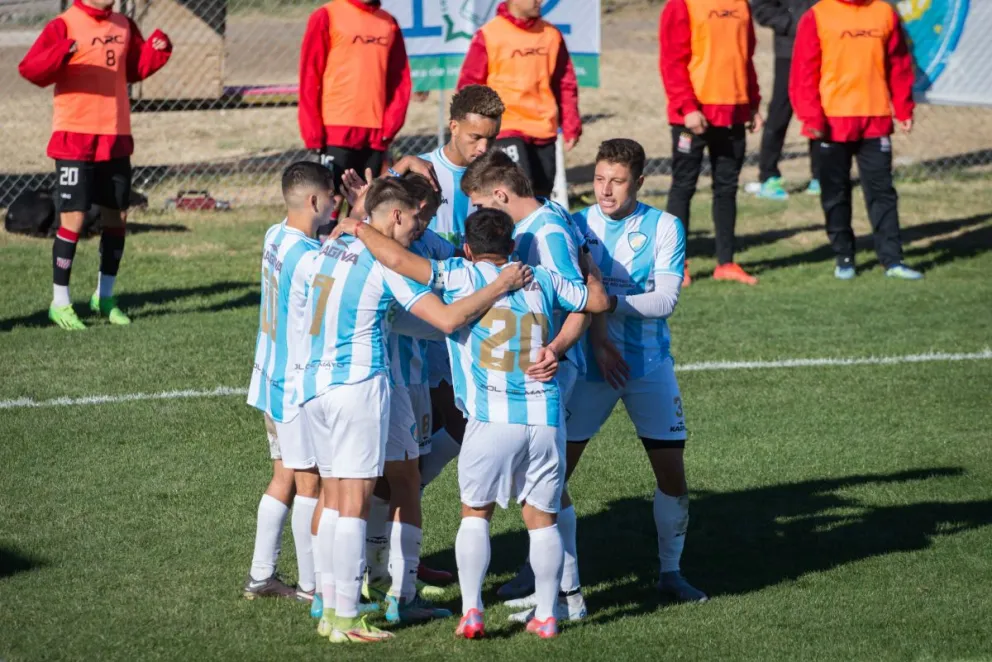 Uno a uno los números de Sol de Mayo en el campeonato