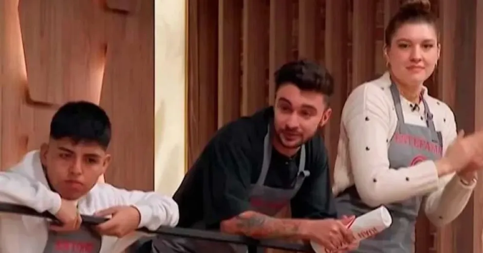 La lluvia de memes de MasterChef por los reingresos de Estefanía, Antonio y Nacho