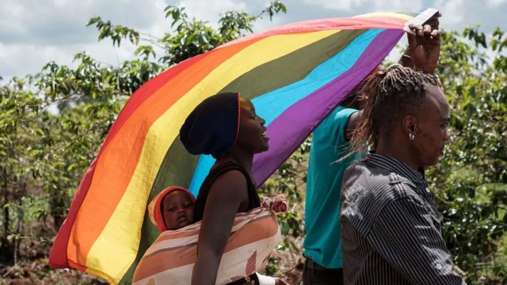 Uganda promulga una controversial ley contra la homosexualidad que incluye la pena de muerte