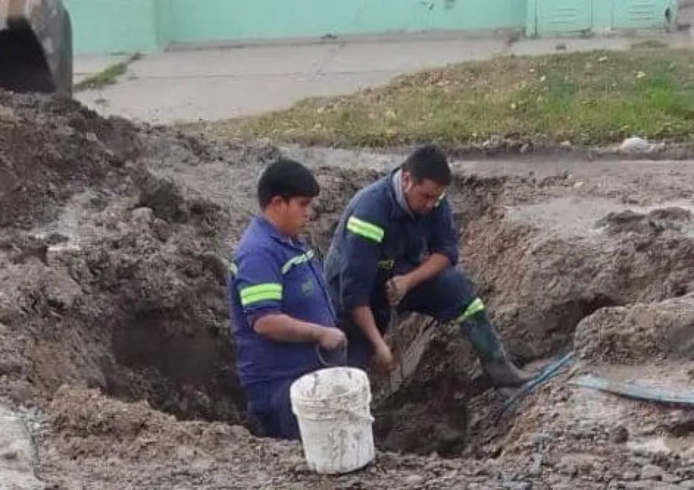 Inesperado corte de agua provocó más de un dolor de cabeza en la ciudad