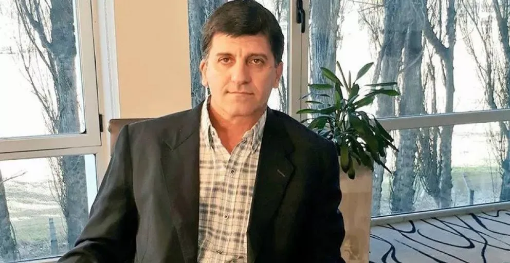Javier Acevedo: "Arabela Carreras tiene la puerta cerrada en Cambia Río Negro"