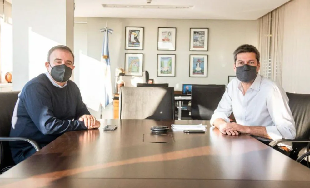 Pesatti le pidió a Lammens que interceda por la ampliación del aeropuerto de Viedma 