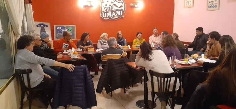 Café y marcianos, un sólo corazón en Viedma