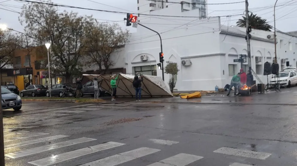 El tránsito de Viedma es un caos por el paro de ATE: transitar con precaución