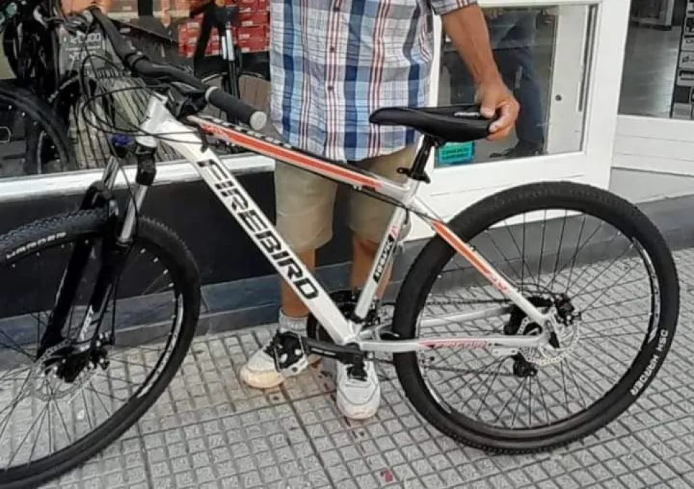 Robo a Felipe, un anciano con demencia senil: "Necesita su bicicleta porque es parte de su rutina"