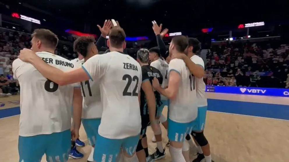 Argentina venció a Francia como visitante y sigue de racha