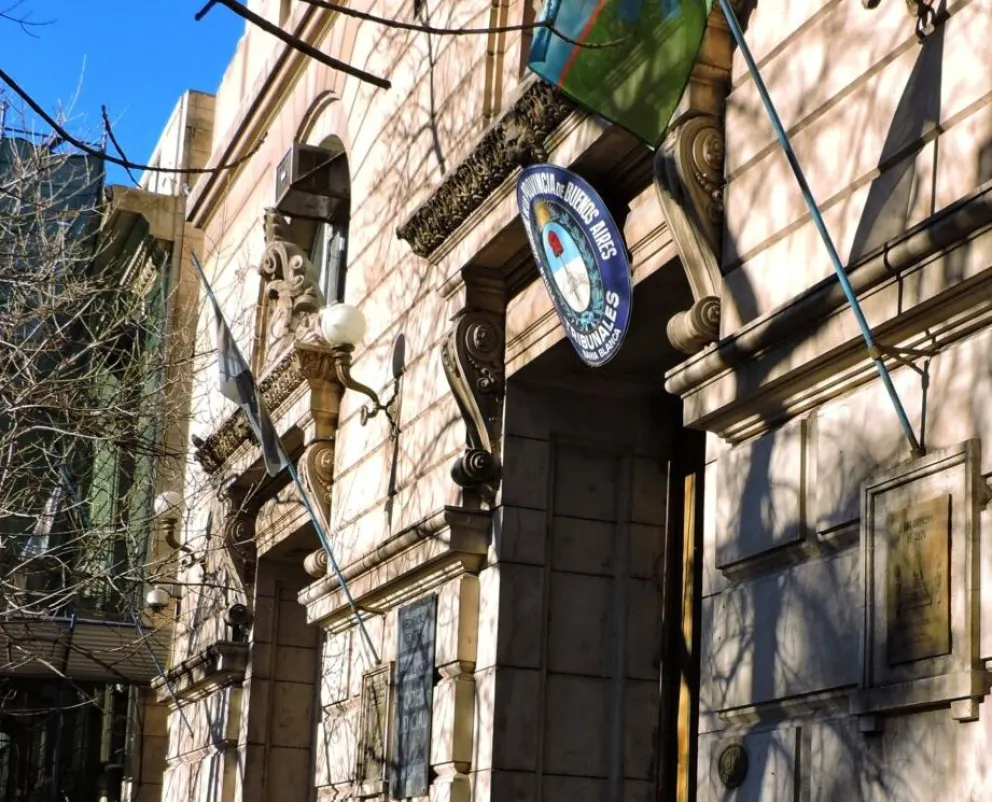 Condenan a un hombre a seis años de prisión por haber abusado de una niña de seis años de edad