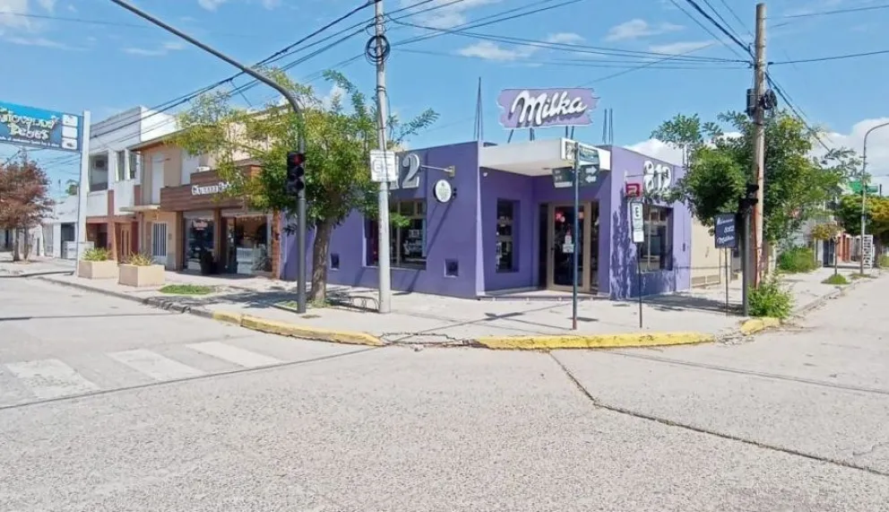 Robo en el kiosco 812 de Viedma: la encargada enfrentó a los delincuentes, pero fue en vano  