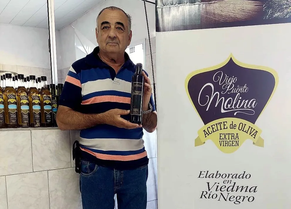 Una  olivícola con historia de éxitos que cosecha medallas de oro internacionales